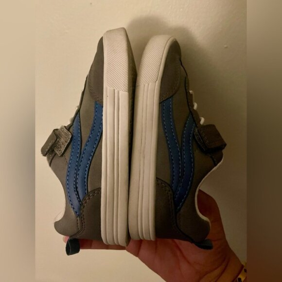 Oshkosh Gray shoes - Picture 4 of 9